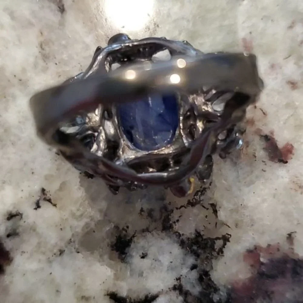 BEAUTIFUL BLUE LAPIS RING SIZE 9